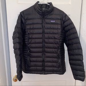 Patagonia Women’s Down Sweater Jacket, L (Black)